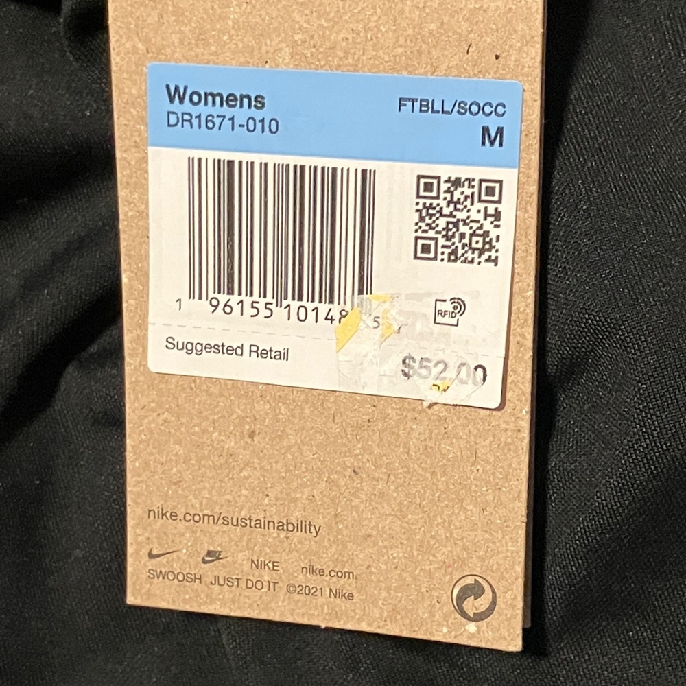 — Medium Black Nike Women’s Standard Fit Dri-Fit Pants - Picture 2 of 8